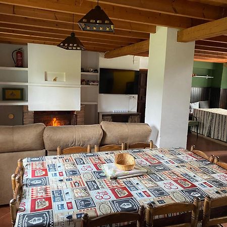 Casa Rural Monterrey Aroche Exterior photo