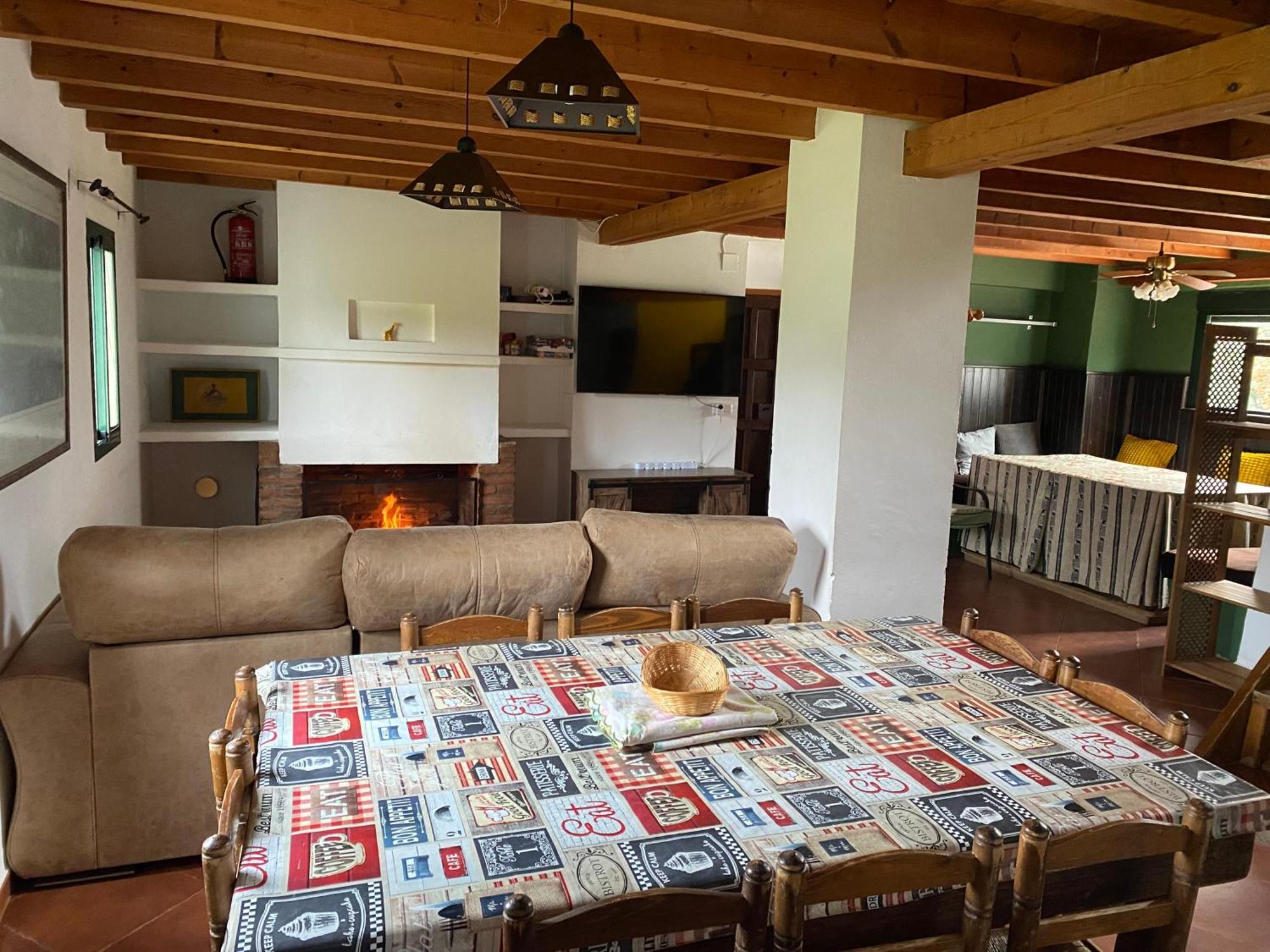 Casa Rural Monterrey Aroche Exterior photo